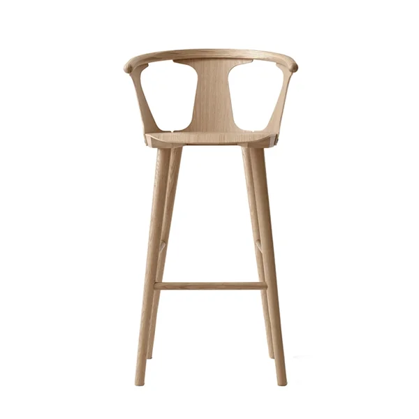 Tabouret haut IN BETWEEN SK9 Chêne AND TRADITION